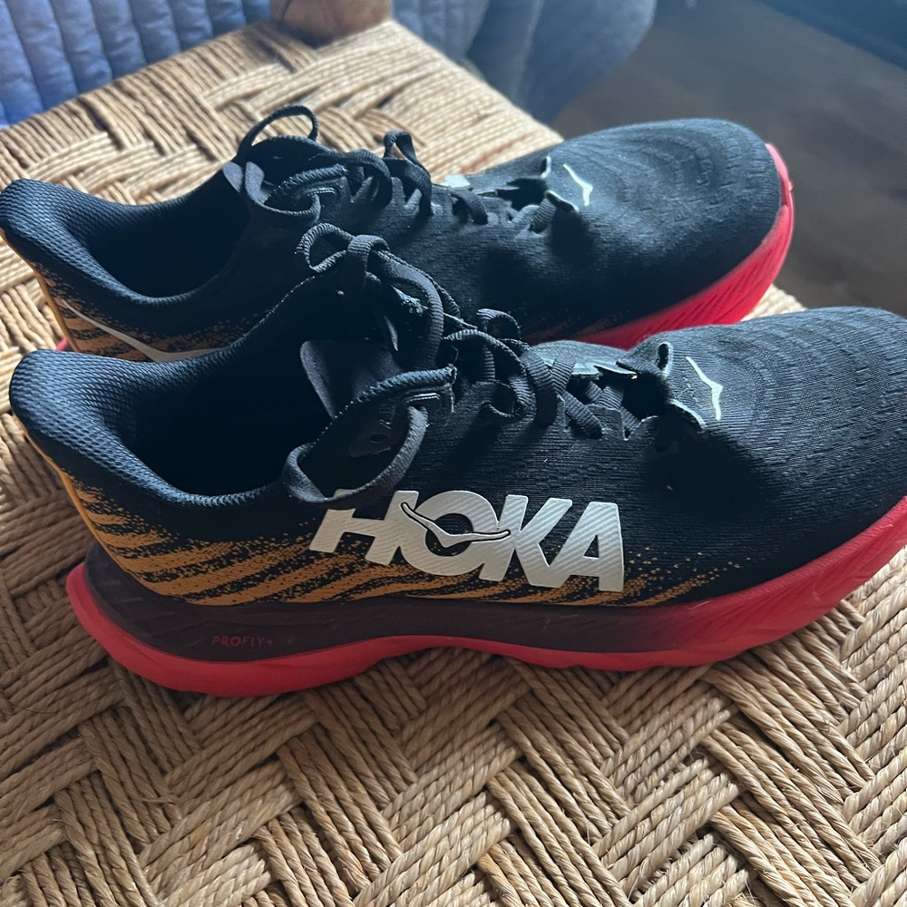 Hoka Mach 5